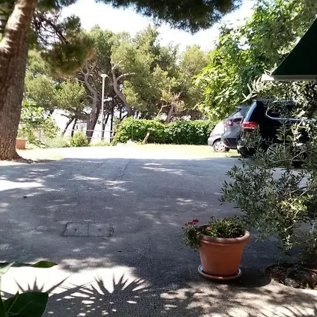 아파트 Summerhouse Omis Duće