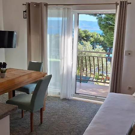 Summerhouse Omis * Duće