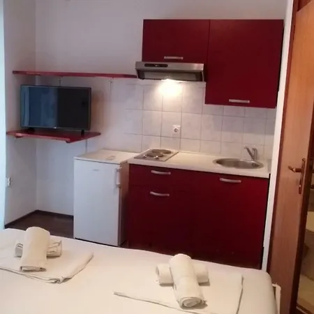 Summerhouse Omis דירה Duće