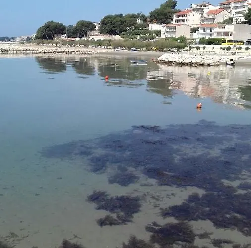 Summerhouse Omis شقة *